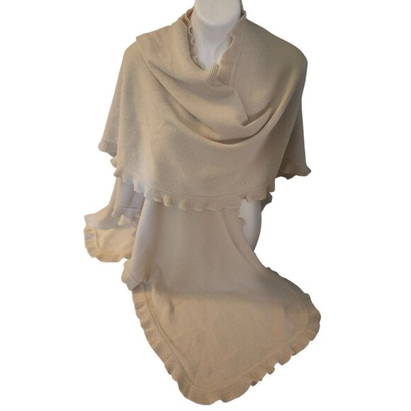 Beige Tan Angel Wrap Shawl Coverlet with Ruffle Trim 37x40 One Size Acrylic - Picture 7 of 7